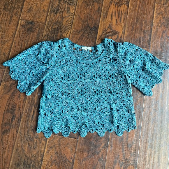 Solitaire Teal Crochet Top - Picture 2 of 10